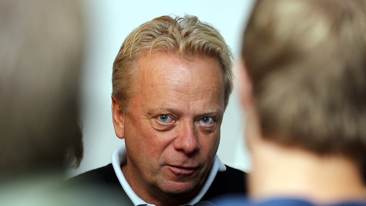 Anders Grönhagen, Difs nye sportchef, välkomnade honom stolt.
